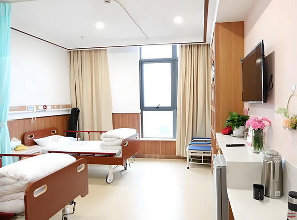 贾府生存攻略